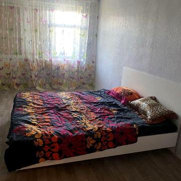 Продам 2х комнатную Квартиру !!