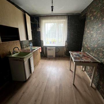 Продам квартиру 4-х кімнатну 83.1 кв.м.