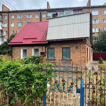 Продається півбудинку по вул.Нестайка (Щорса)