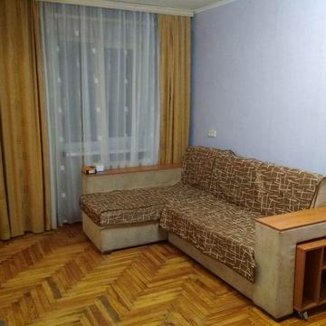 2-х кімнатна квартира, тепла, світла, Космос