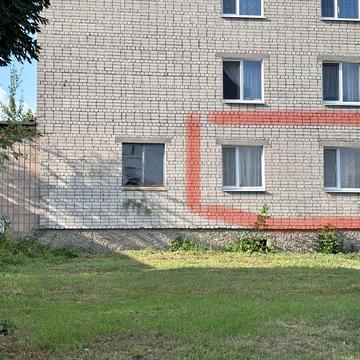 Продам квартиру в центрі міста під житло або комерцію