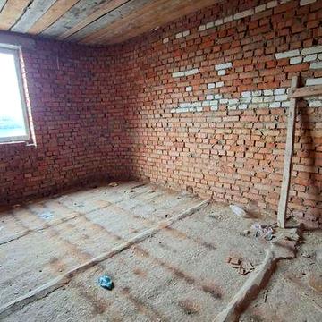 Продаж квартири з гарним краєвидом в тихому районі міста