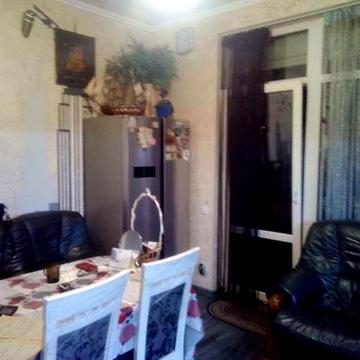 Продам 2-комнатную 2-этажную квартиру