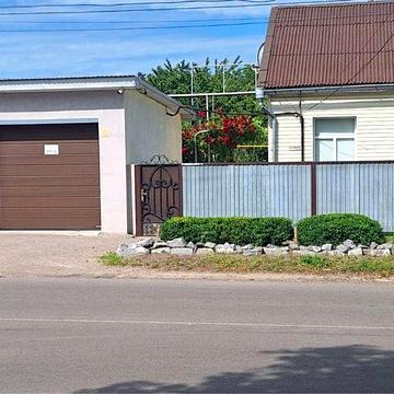 Продаж будинку ,центр міста .