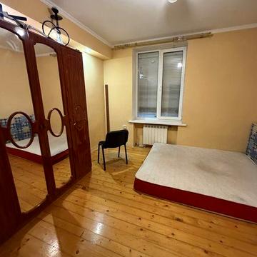 2 кімнатна Центр,Сталеварів 12,можна військовим