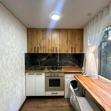 ПРОДАМ 1-КІМН. квартиру (вул. Айвазовського)