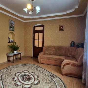 )( Продаж  3-К квартири з Автономним газовим опаленням