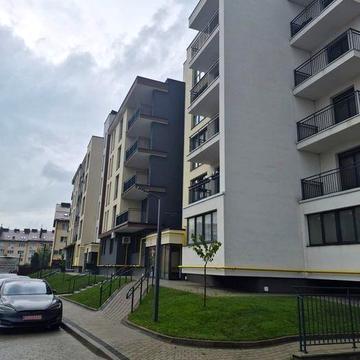 Продаж 2кім вул.Тролейбусна бічна