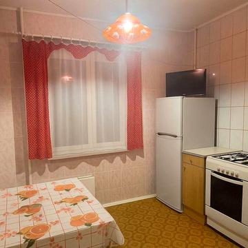 Терміновий продаж 2х кімнатної просторої квартири Стрілецтка Набережна (Еськова)Обмін на 1 кімнртну з вашоб доплатою ЖК Курсанта Єськова
