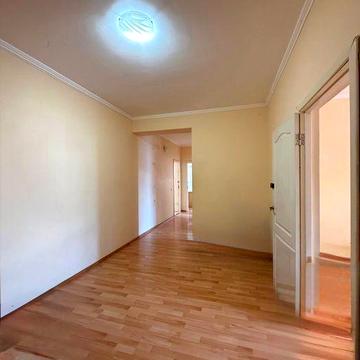 Продам 3-к квартиру 98м2, газ. Парк Дубки. Без комісії%