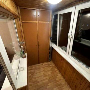 сдам 2к квартиру на Гладкова, 12 квартал