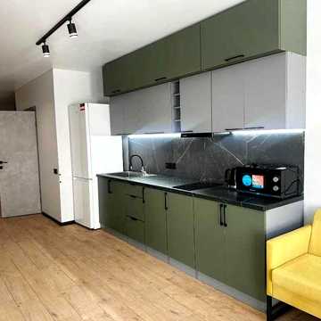 1 кім 50 м з АВТОНОМКОЮ в районі ЦЕНТРА (720677)
