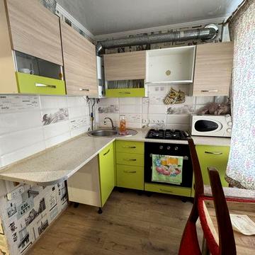 Продам квартиру Стрельникова/Дениса Комара Соцгород Восход