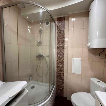 2х.кім.квар.Парк М.Твена(Горького)Євроремонт.Держпрограмми