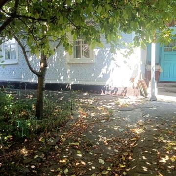 Продається будинок з опаленням та водою