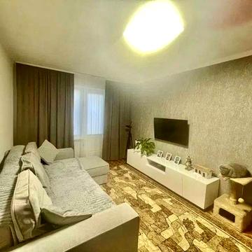 Продам 2к квартиру Тітова вул. Янгеля Академіка