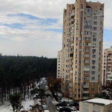 Продам 1-кімнатну квартиру під Києвом в центрі міста Украінка на березі Дніпра