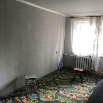Квартира двухкомнатная, 5-тый этаж