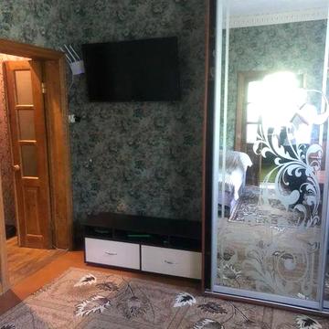 Продам двухкімнату квартиру в центрі міста
