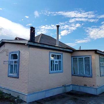 Затишний будинок в тихому мікрорайоні міста Прилуки