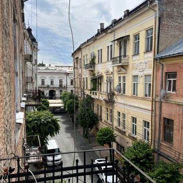 Оренда 3 х кімнатної квартири в ЦЕНТРІ