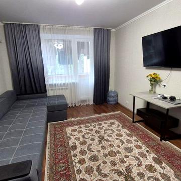 Продам 3 ком з АО, 3й пов, Меблі та техніка