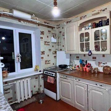 Продам квартиру в м. Зміів