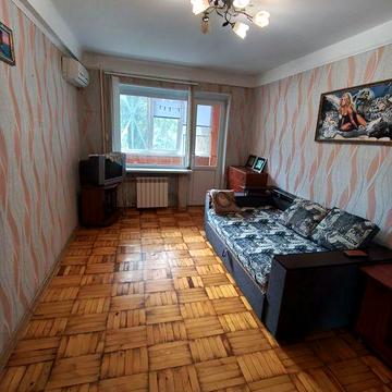 1к. квартира. 3-й Шевченківський мкрн. 2/5 поверх.