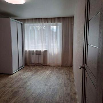 Продам 1 к.кв. с ремонтом, пр.Героев Харькова 210, метро Армейская 3 мин.