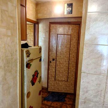Продам однокімнатну квартиру в малосімейному гуртожитку