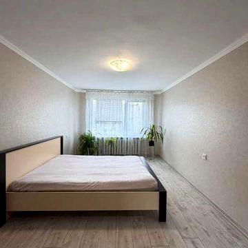 Продаж 1к квартири Придніпровськ Кирила Осьмака (20-річчя Перемоги) вул. 8 Амур