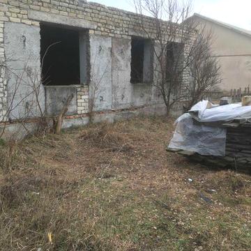 Продам в смт.Брусилів (Одеський масив)