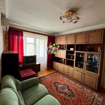 Продам 2к. квартиру вул. Ентузіастів 31/1