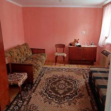 Здається 1 к квартира на Добровільній