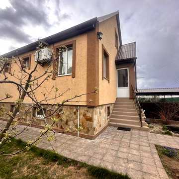Продам будинок р-н ветлікарні Борисполь