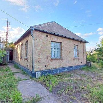 Продам Будинок на 8,5 сотках землі, вул. Лугова, без %