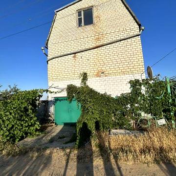 Продам дом- дачу  3 этажа, 65м2, участок 8 соток