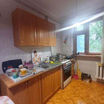 Сдаю 3к квартиру,Киевский район,пр.Небесной Сотни