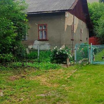 Продається двохкімнатна квартира на землі