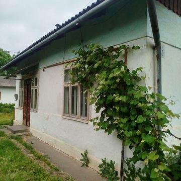 Продається будинок в центрі міста Городенка