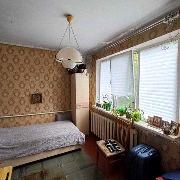 4 комн квартира на Черемушках, ул Ген Петрова (Евгения Танцюры)