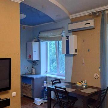 Сдаётся 3 комн.квартира в центре правый берег