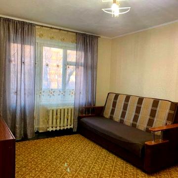 Продам 3х комнатную квартиру на  Победе-6, пр. Героев.