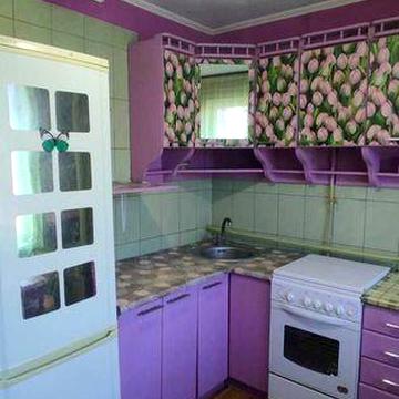 Аренда  2-х к.квартиры  на 2 этаже в Корабельном районе