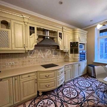 Оренда 5к квартири в центрі, вул. Круглоуніверситетська, Хрещатик