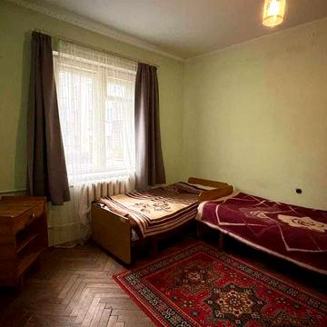 Продаж 2 кім квартири по вул. Паркова