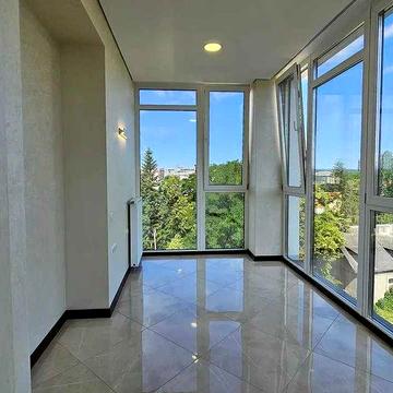Центр 2 кім квартира, якісний ремонт газ, 1300$ м кв