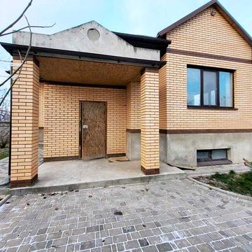 Продаж чарівного будинку в Луці-Мелешківській