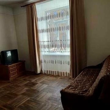 Довготривала оренда квартири по вулиці Городоцька