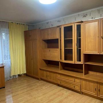 1 хв пішки метро Дорогожичі Власник